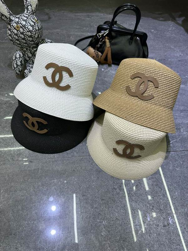 Chanel top hat dx127